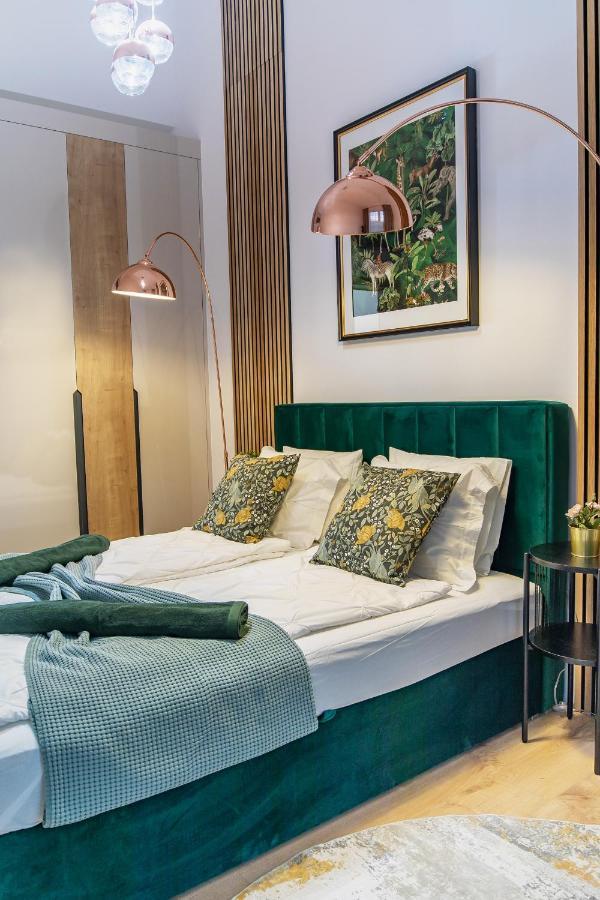 Centropolitan Penthouse #Jacuzzi #Freeparking Apartment Budapest Bagian luar foto